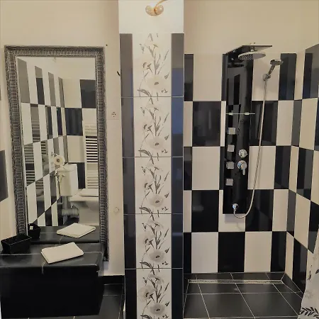 Izabella Guest house